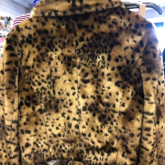 Loft faux fur crop jacket - Picture 8 of 10